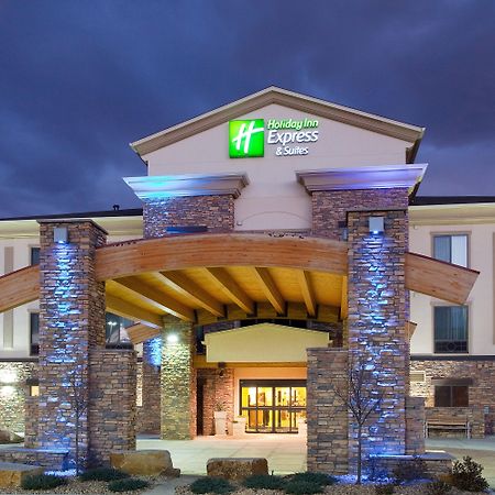 Holiday Inn Express Hotel & Suites Loveland By Ihg Exterior photo