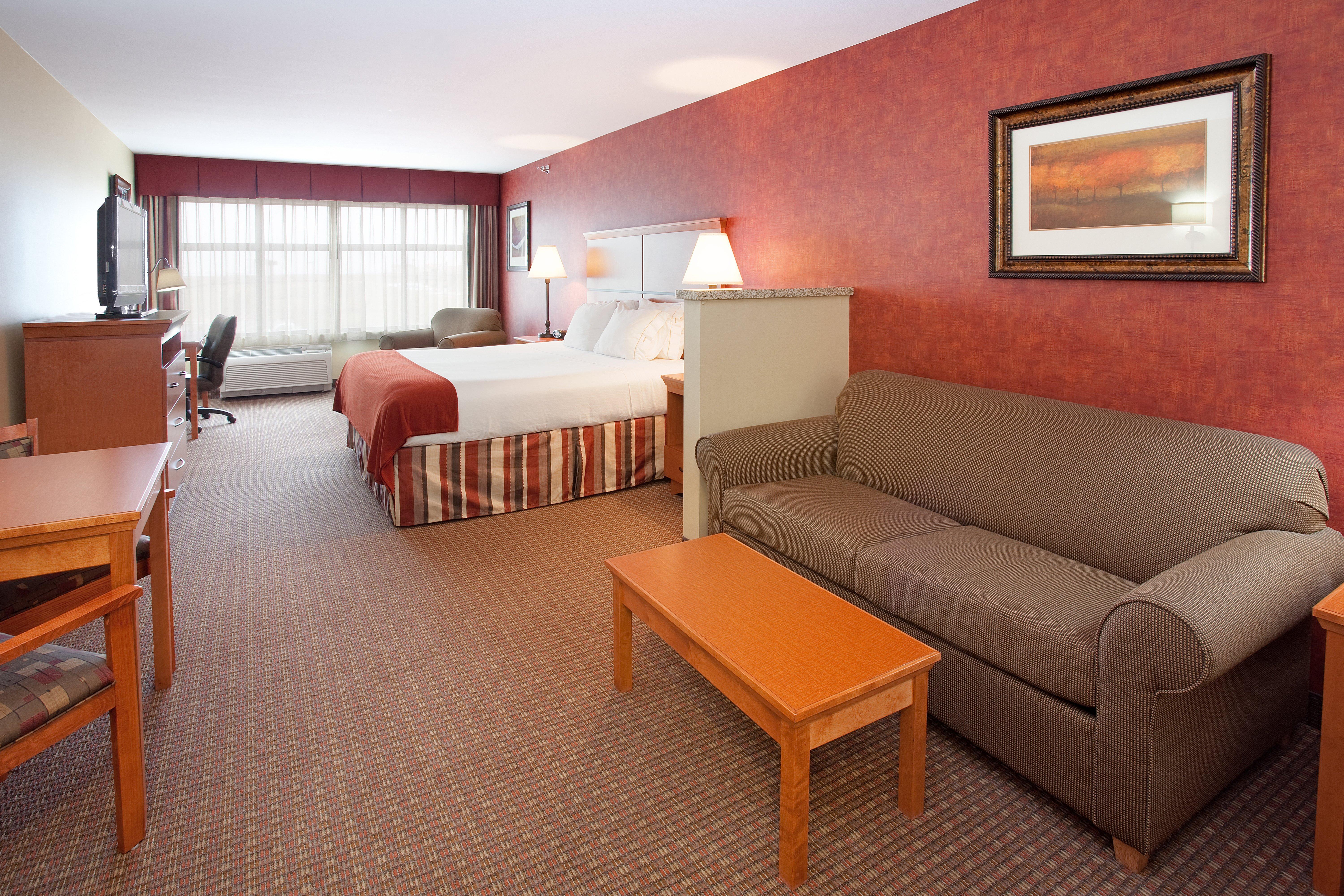 Holiday Inn Express Hotel & Suites Loveland, An Ihg Hotel Exterior photo